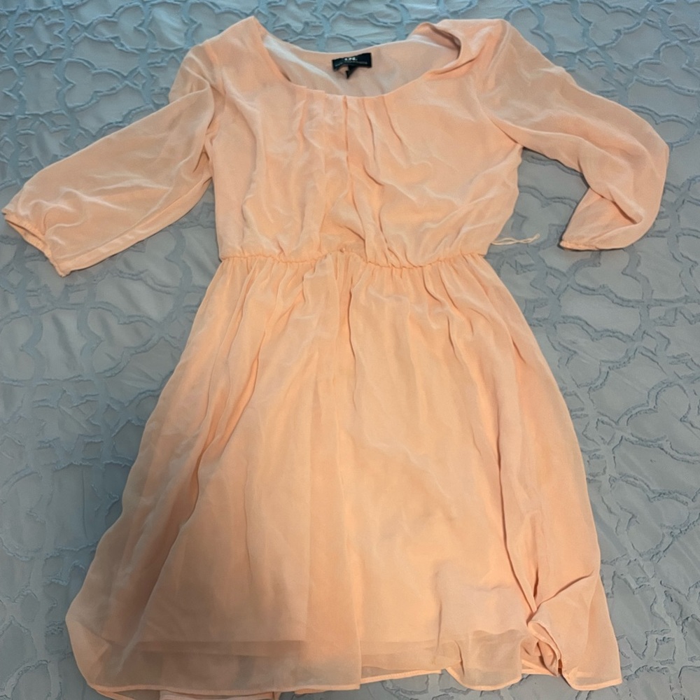 womens light pink dress size medium